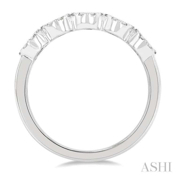1/2 Ctw 5-Stone Lovebright Round Cut Diamond Band in 14K White Gold