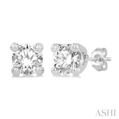 Round Shape Diamond Stud Earrings