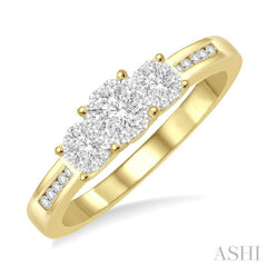 Round Shape Past Present & Future Lovebright Essential Diamond Ring