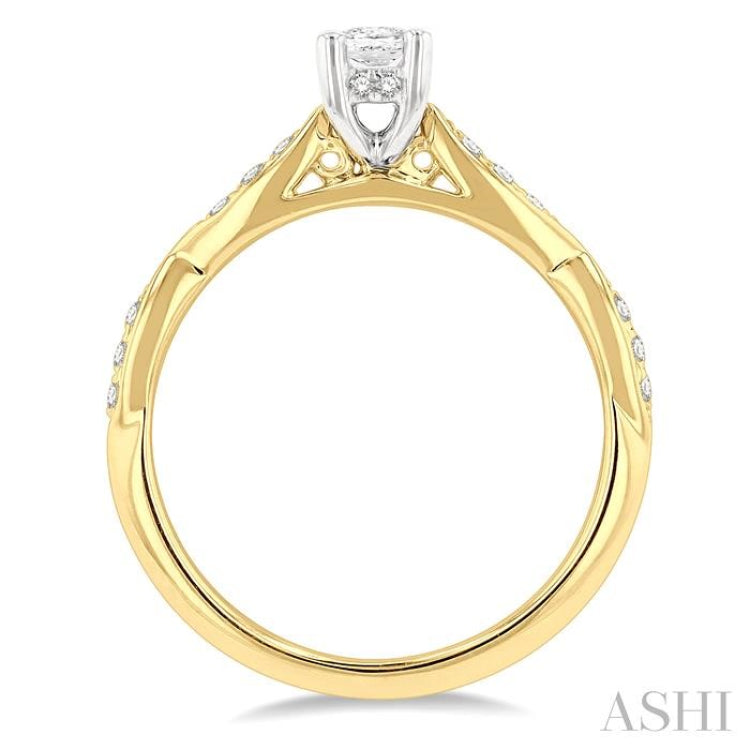 Oval Shape Diamond Engagement Ring