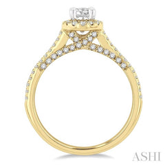 Oval Shape Halo Diamond Engagement Ring