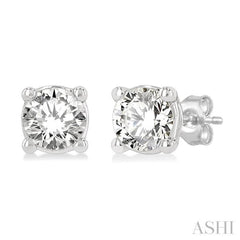 Round Shape Diamond Stud Earrings