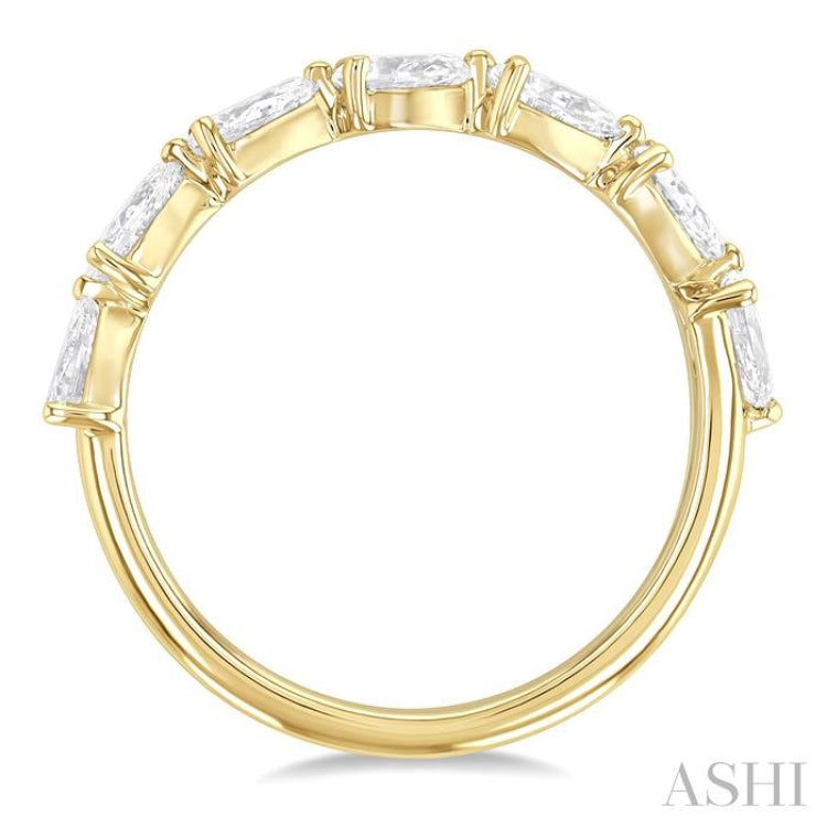 1 Ctw East-West Pear Shape Diamond Fashion Band in 14K Yellow Gold