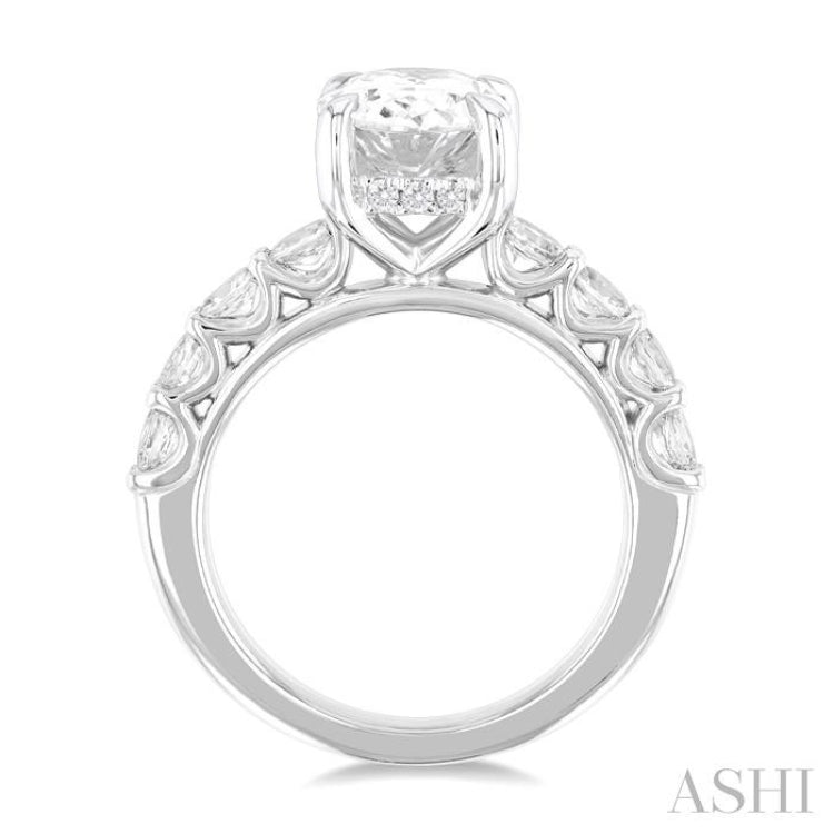 Oval Shape Semi-Mount Diamond Engagement Ring