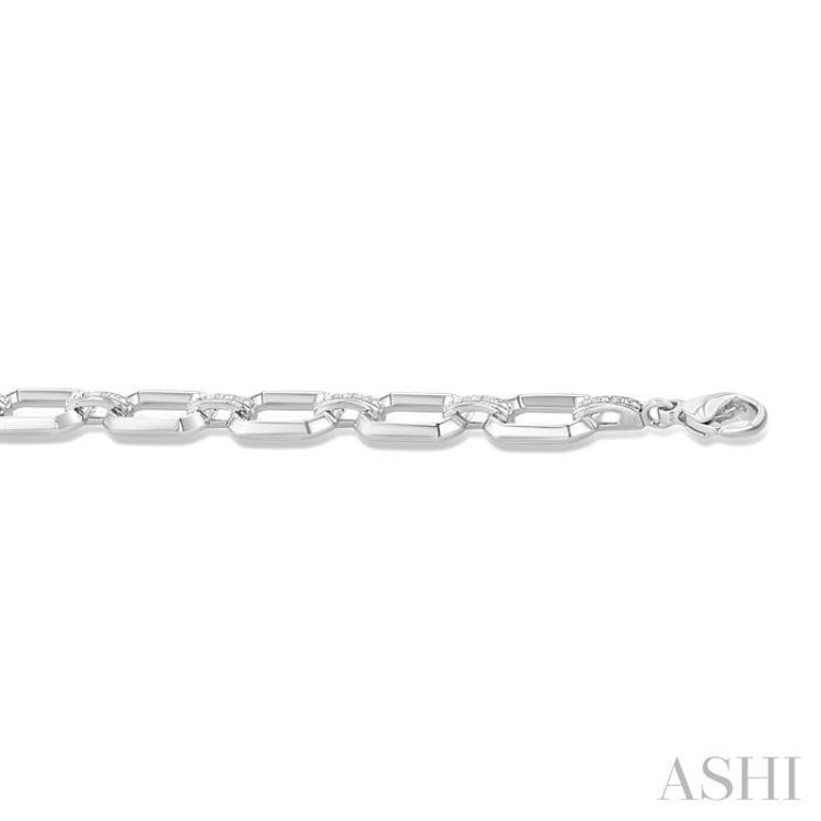 1/10 Ctw Emerald Shape D-Link Round Cut Diamond Fashion Bracelet in Sterling Silver
