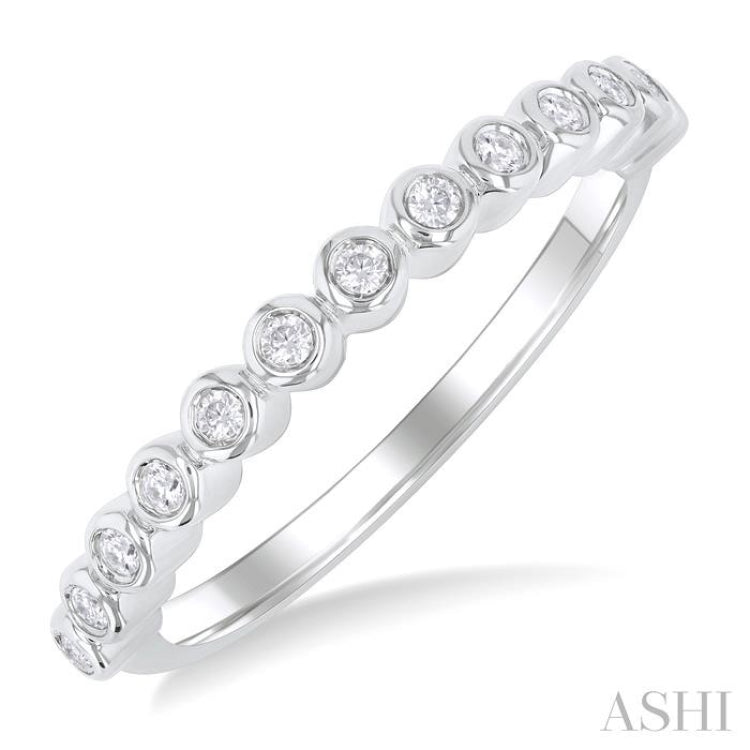 Round Shape Bezel Set Half Eternity Diamond Band