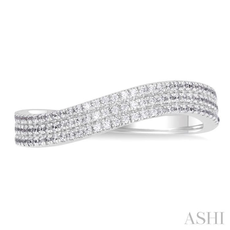 Three Row Wave Diamond Fashion Band