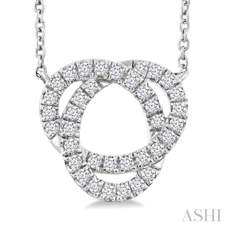 1/4 Ctw Trinity Round Cut Diamond Fashion Pendant With Chain in 10K White Gold