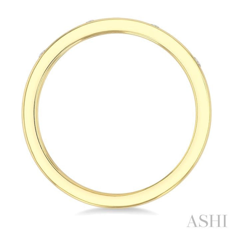 1/4 Ctw Flush Bezel Set Diamond Fashion Band in 14K Yellow Gold