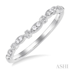 1/20 Ctw Marquise Link Round Cut Diamond Wedding Band in 14K White Gold