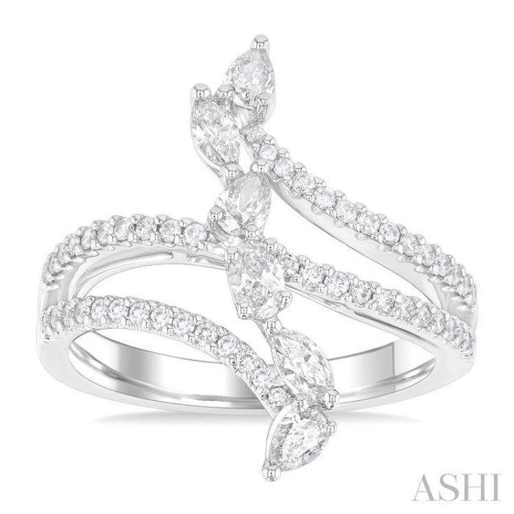 3/4 Ctw Three-Way Split Shank Mixed Diamond Cut Fashion Ring in 14K White Gold