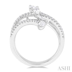 3/4 Ctw Three-Way Split Shank Mixed Diamond Cut Fashion Ring in 14K White Gold