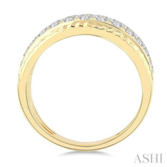 1 1/6 Ctw Triple Row Round Cut Diamond Fashion Wide Band in 14K Yellow Gold