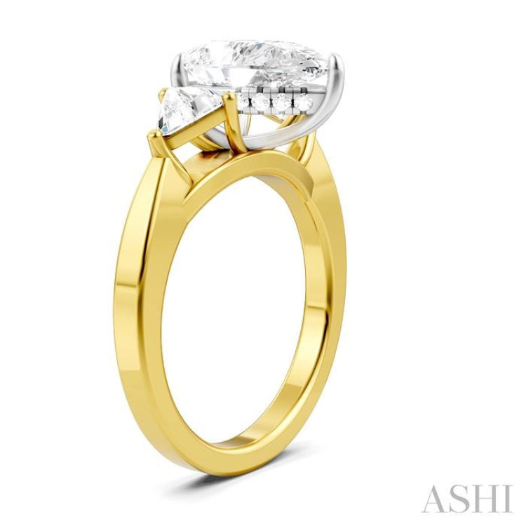1/2 Ctw Pear Shape Trillion Cut & Round Cut Diamond Semi-Mount Engagement Ring in 14K Yellow and White Gold