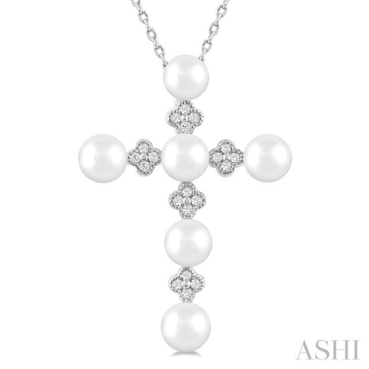 4 MM Round Shape Cultured Pearl and 1/10 Ctw Clover Round Cut Diamond Cross Pendant With Chain in 10K White Gold